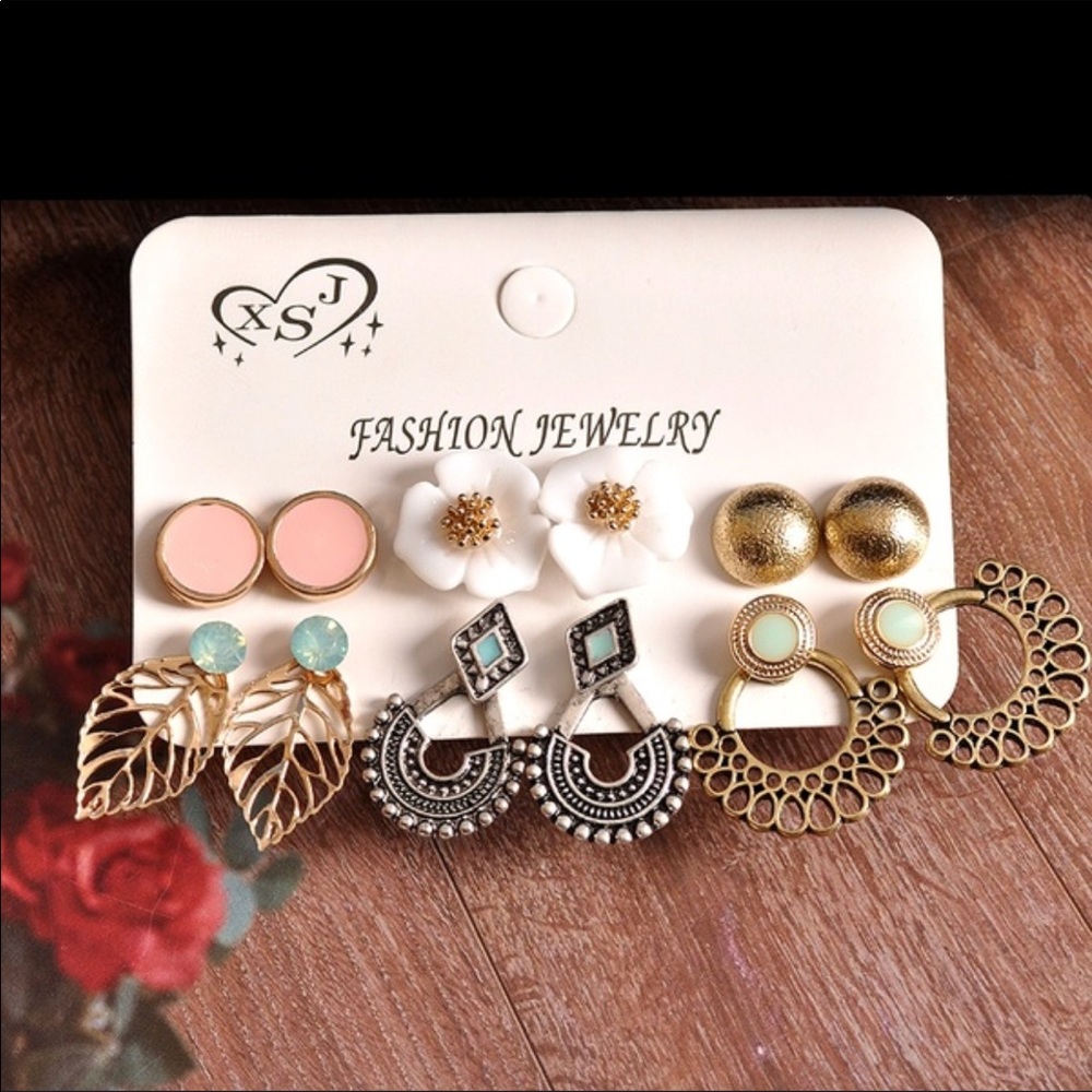 Vintage Style Earring Set